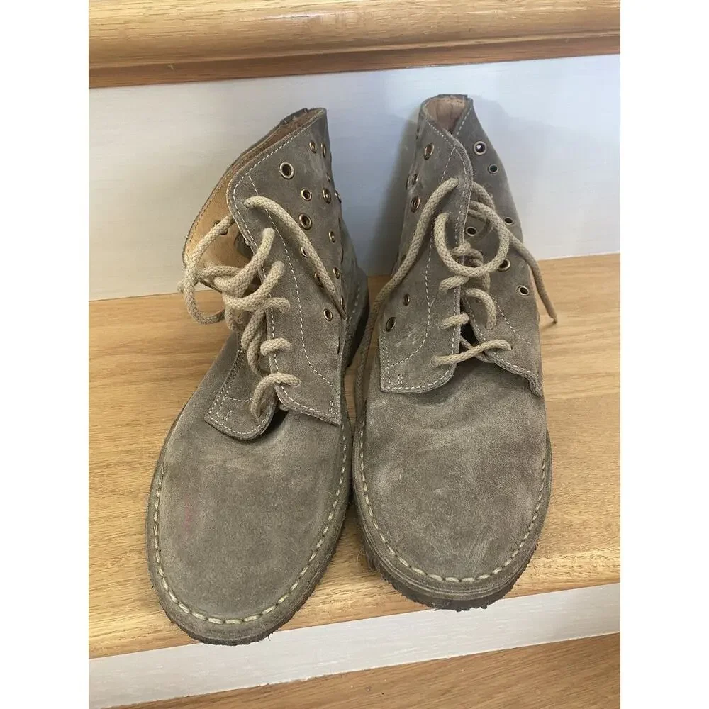 BANANA REPUBLIC CHUKKA ANKLE BOOTS BROWN DESERT TAN SUEDE LEATHER 9 Studs Woman